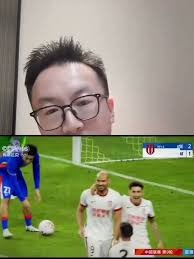 中国主裁马宁亮相世界杯引关注
